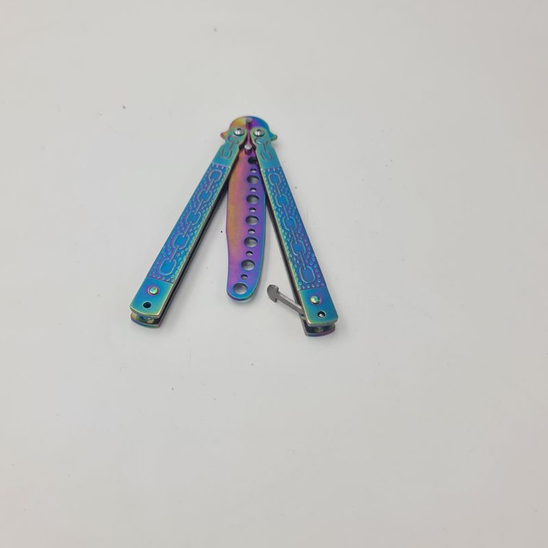 Sport si Outdoor - Camping - Cutite, bricege si accesorii - Cutite si bricege - Cutit fluture Butterfly, Balisong 21.50cm, fade clasic, fara tais, de antrenament - Infinity.ro