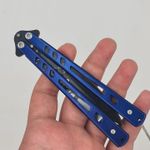 Sport si Outdoor - Camping - Cutite, bricege si accesorii - Cutite si bricege - Cutit fluture Butterfly, Balisong  21 cm, albastru navy, model dinamic - Infinity.ro