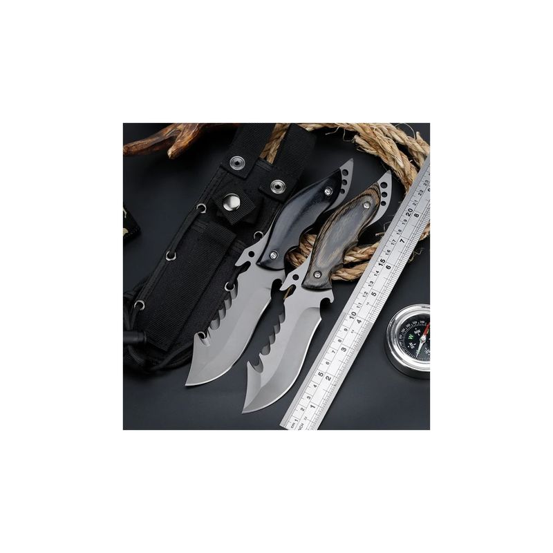 Sport si Outdoor - Camping - Cutite, bricege si accesorii - Cutite si bricege - Cutit de Vanatoare cu Lama Zimtata Din Otel, Maner De Lemn, 24 cm - Infinity.ro