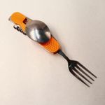 Sport si Outdoor - Camping - Cutite, bricege si accesorii - Cutite si bricege - Cutit briceag detasabil, cu 6 functii lingura furculita, auriu, 25 cm - Infinity.ro