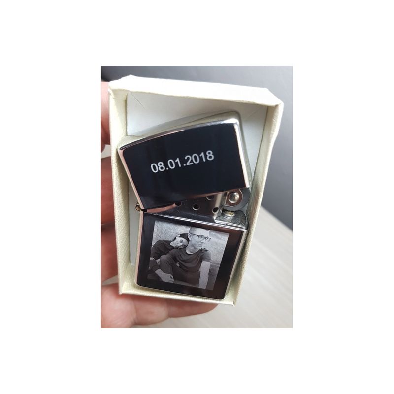 Market - Tutun si tigari - Articole si accesorii tutun - Bricheta Personalizata Stil Zippo cu Poza si Text Fata Verso - Infinity.ro