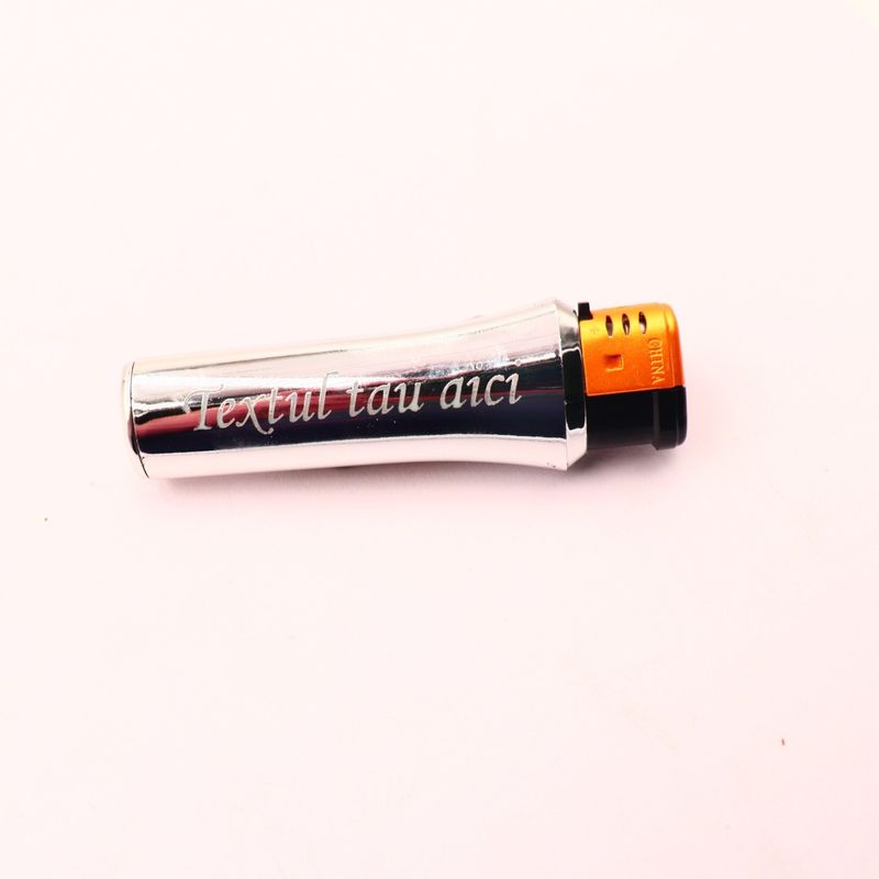 Market - Tutun si tigari - Articole si accesorii tutun - Bricheta Anti-vant Gravata cu Textul Tau, Argintiu - Infinity.ro