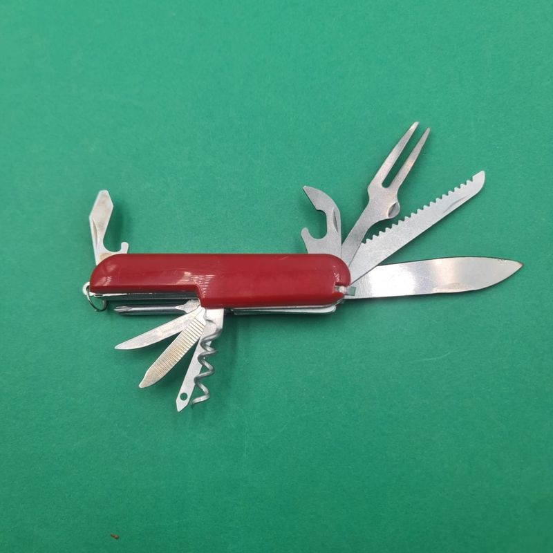 Sport si Outdoor - Camping - Cutite, bricege si accesorii - Cutite si bricege - Briceag Multifunctional Swiss, Agatatoare, 9 cm, Rosu - Infinity.ro