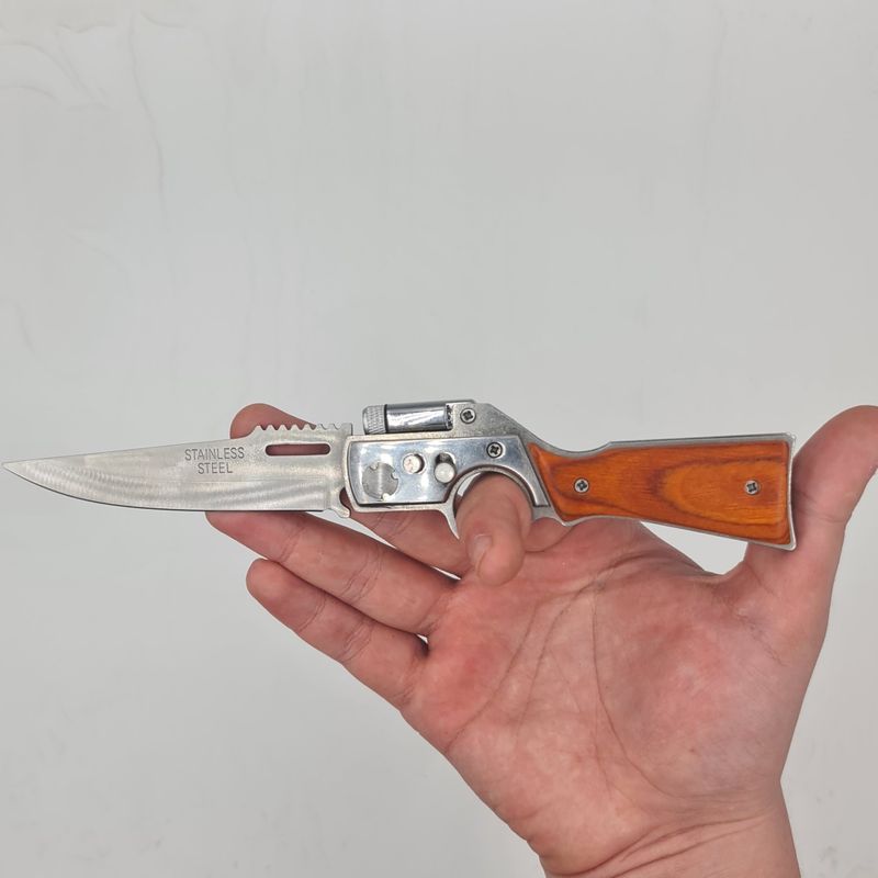 Sport si Outdoor - Camping - Cutite, bricege si accesorii - Cutite si bricege - Briceag Pistol, Lanterna, Model pistol, Inel, 20 cm - Infinity.ro