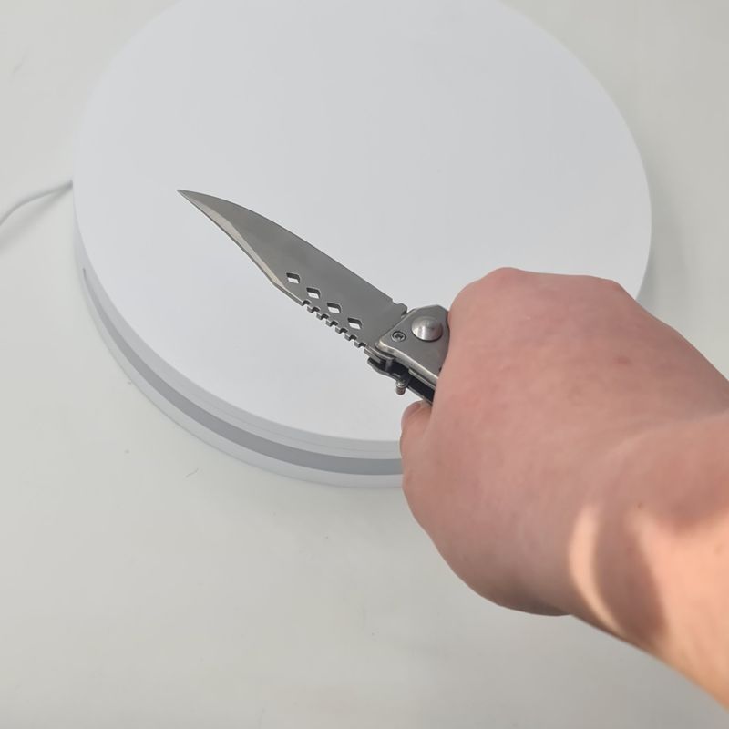 Sport si Outdoor - Camping - Cutite, bricege si accesorii - Cutite si bricege - Briceag model romburi, deschidere automata pe buton, imitatie os, 20 x 4 cm - Infinity.ro