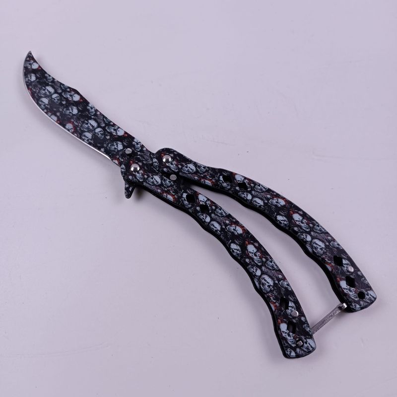 Sport si Outdoor - Camping - Cutite, bricege si accesorii - Cutite si bricege - Briceag Fluture cu Tais, Model Capete Mort, Otel, Curbat, 22 cm, Multicolor - Infinity.ro
