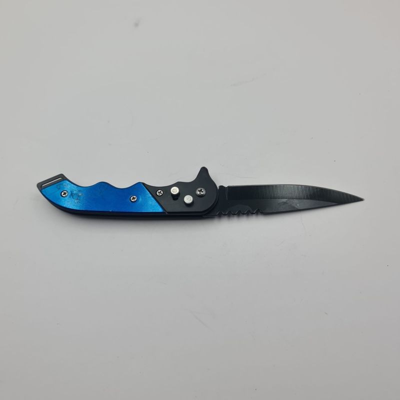 Sport si Outdoor - Camping - Cutite, bricege si accesorii - Cutite si bricege - Briceag cu Deschidere Automata, Sistem Prindere Curea, Agatatoare, 21 cm, Albastru - Infinity.ro