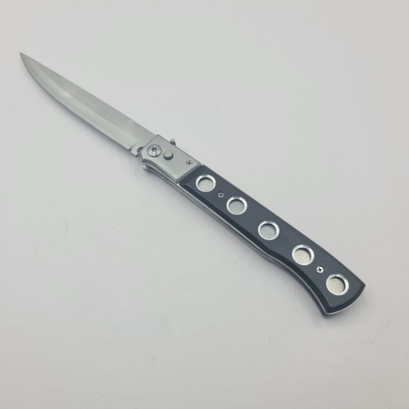 Sport si Outdoor - Camping - Cutite, bricege si accesorii - Cutite si bricege - Briceag cu Deschidere Automata, Model 5 Gauri, Otel, Husa, Prindere Curea, 31 cm, Negru - Infinity.ro