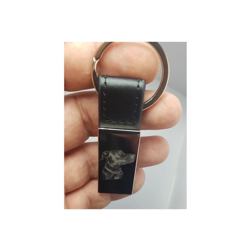 Fashion, accesorii si bijuterii - Barbati - Accesorii barbati - Alte accesorii barbati - Breloc personalizat in forma de dreptunghi cu piele gravat cu poza si text - Infinity.ro