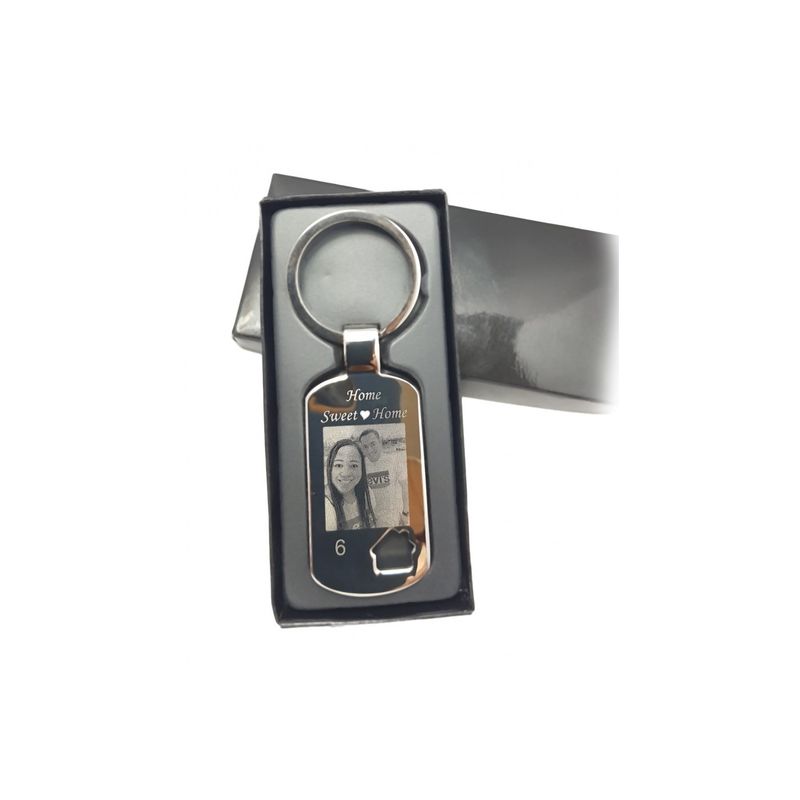 Fashion, accesorii si bijuterii - Barbati - Accesorii barbati - Alte accesorii barbati - Breloc personalizat dreptunghi cu casa decupata gravat cu poza si textul tau - Infinity.ro