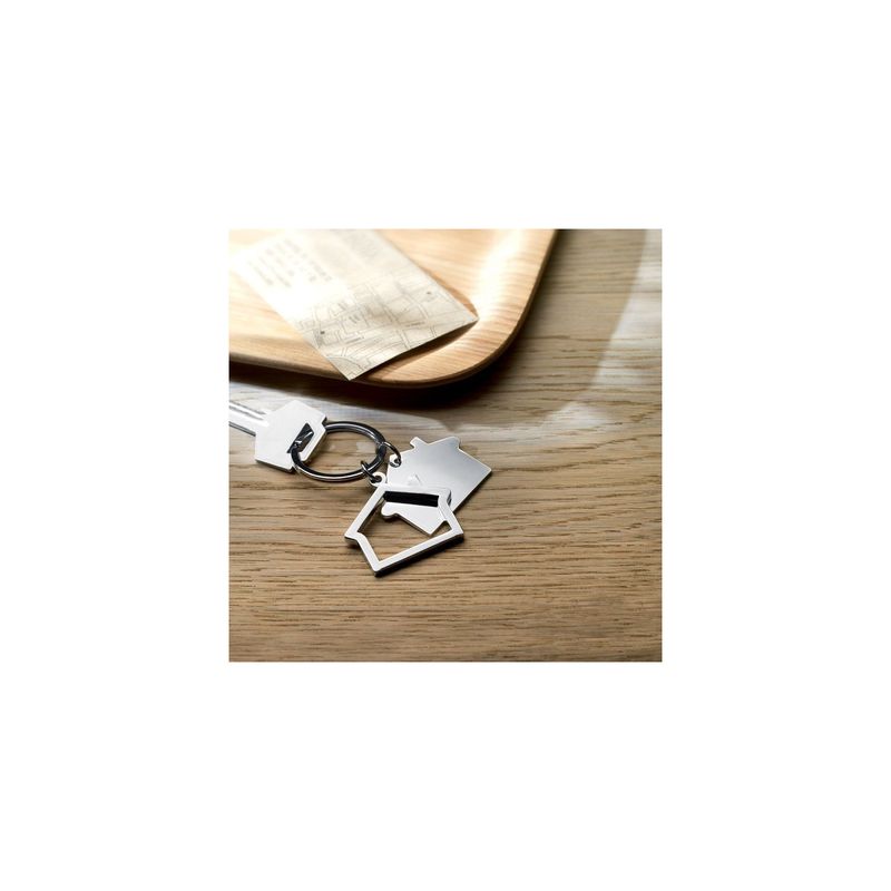 Fashion, accesorii si bijuterii - Barbati - Accesorii barbati - Alte accesorii barbati - Breloc metalic gravat personalizat cu textul tau. 2 case. 6x3 cm. argintiu - Infinity.ro
