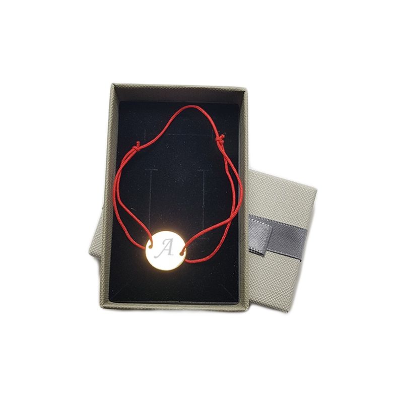 Fashion, accesorii si bijuterii - Femei - Bijuterii femei - Bratari femei - Bratara rosie cu banut auriu personalizata cu textul tau - Infinity.ro