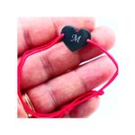 Fashion, accesorii si bijuterii - Femei - Bijuterii femei - Bratari femei - Bratara ajustabila, snur rosu, cu inima argint, gravat cu litera ta - Infinity.ro