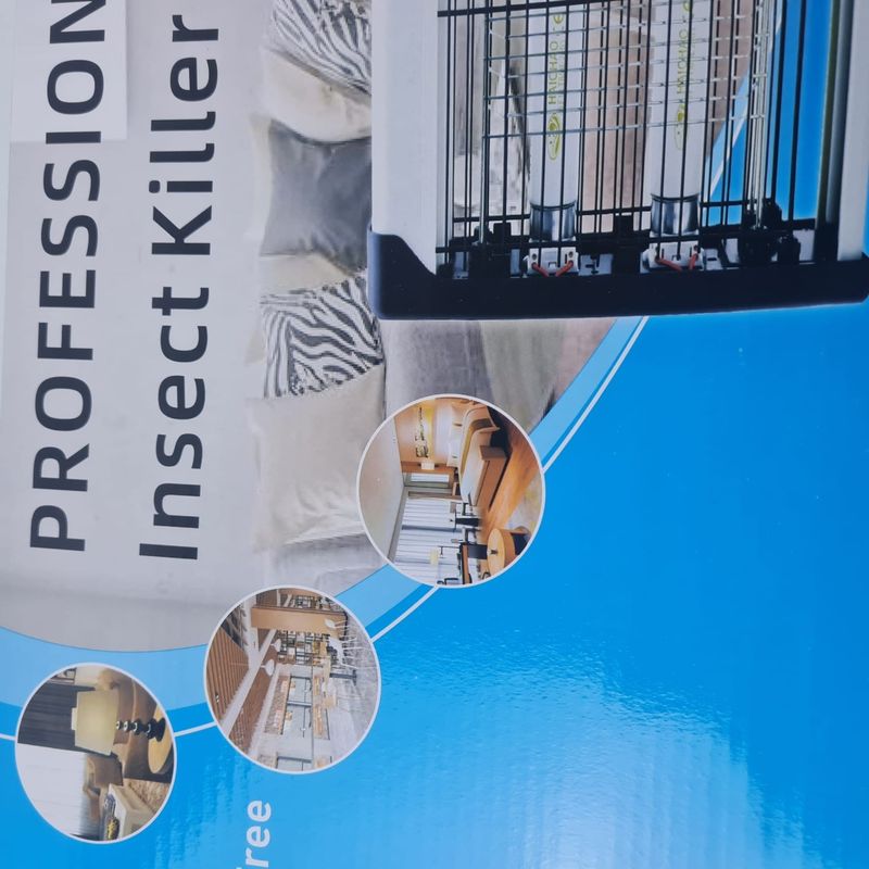 Casa si Gradina - Gradinarit si plante - Intretinere gradina - Articole daunatori gradina - Aparat antiinsecte profesional UV, 2x20W, raza 200 mp, muste, tantari, 65 cm - Infinity.ro