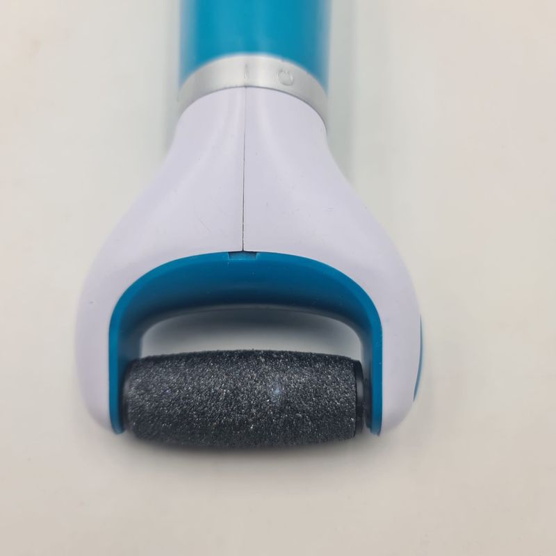 Ingrijire personala si Cosmetice - Aparate & accesorii ingrijire personala - Aparate cosmetice - Aparate pentru manichiura-pedichiura - Aparat Indepartare Bataturi, Acumulator, Alb, 22 cm - Infinity.ro