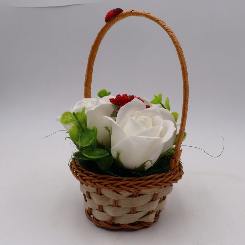 Market - Cadouri - Flori si aranjamente - Aranjament Floral, Cosulet Trandafiri,  3 Trandafiri Albi din Sapun - Infinity.ro