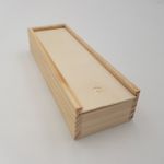 Jucarii, Copii si Bebe - Jucarii si jocuri - Jocuri si puzzle - Jocuri de societate - Joc domino cu piese plastic negre in cutie de lemn, 146 x 50 x 30 mm - Infinity.ro