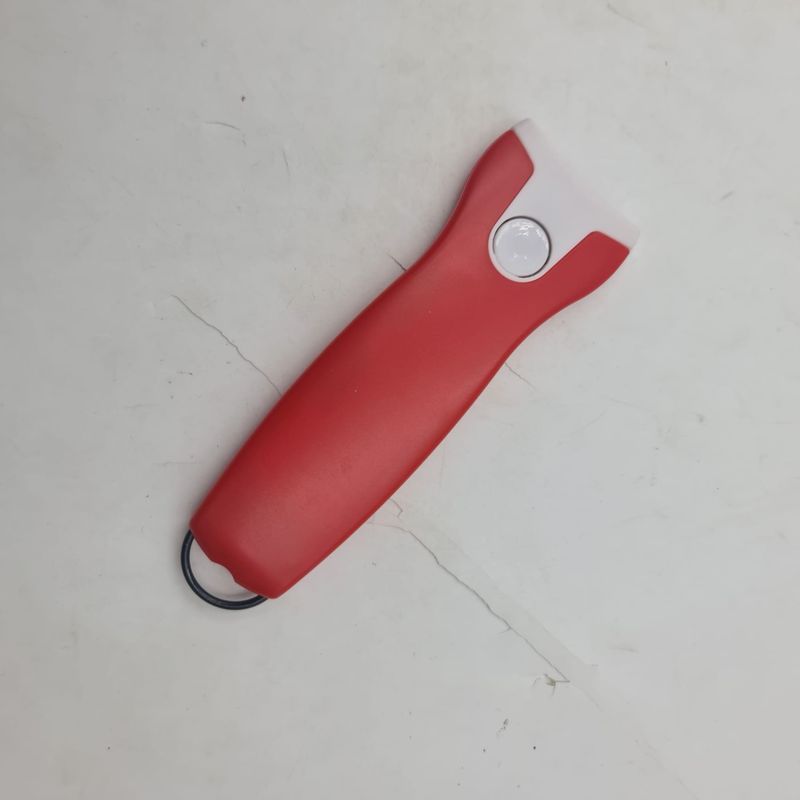 Sport si Outdoor - Camping - Articole solare camping - Lampi si lanterne camping - Lanterna cu 3 Leduri, Buton Start/Stop, Agatatoare, 13 cm, Rosu - Infinity.ro