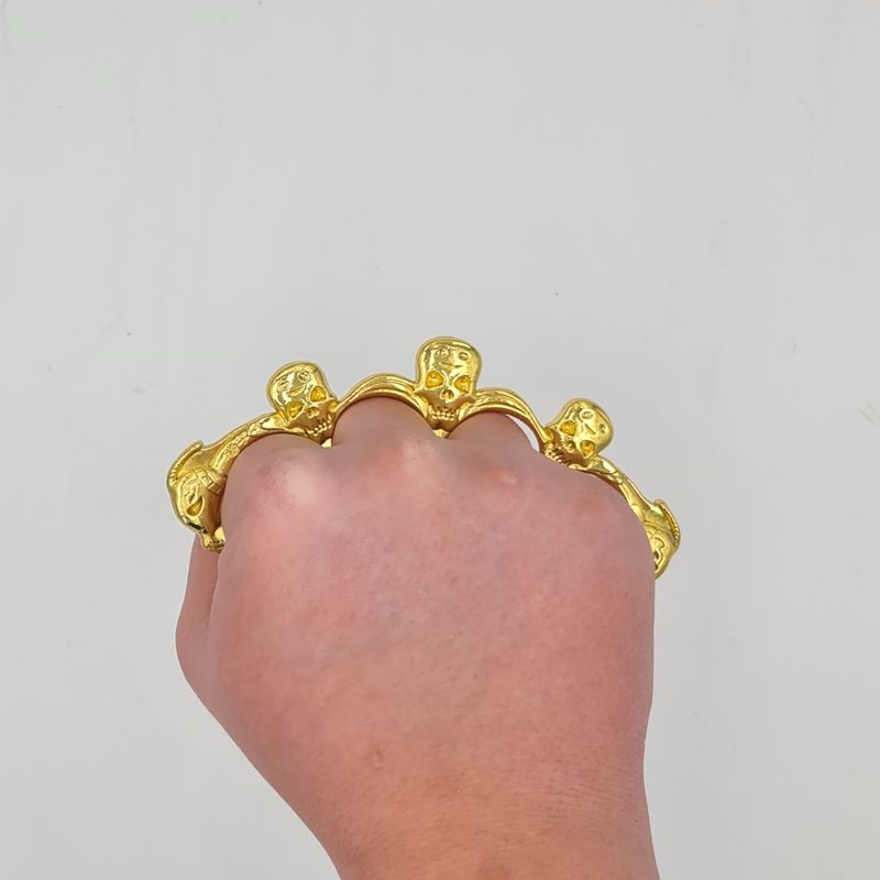 Sport si Outdoor - Sporturi de contact - Produse autoaparare - Pumnal tip box, rozeta autoaparare cu 3 capete mort, 1 cm grosime, auriu - Infinity.ro