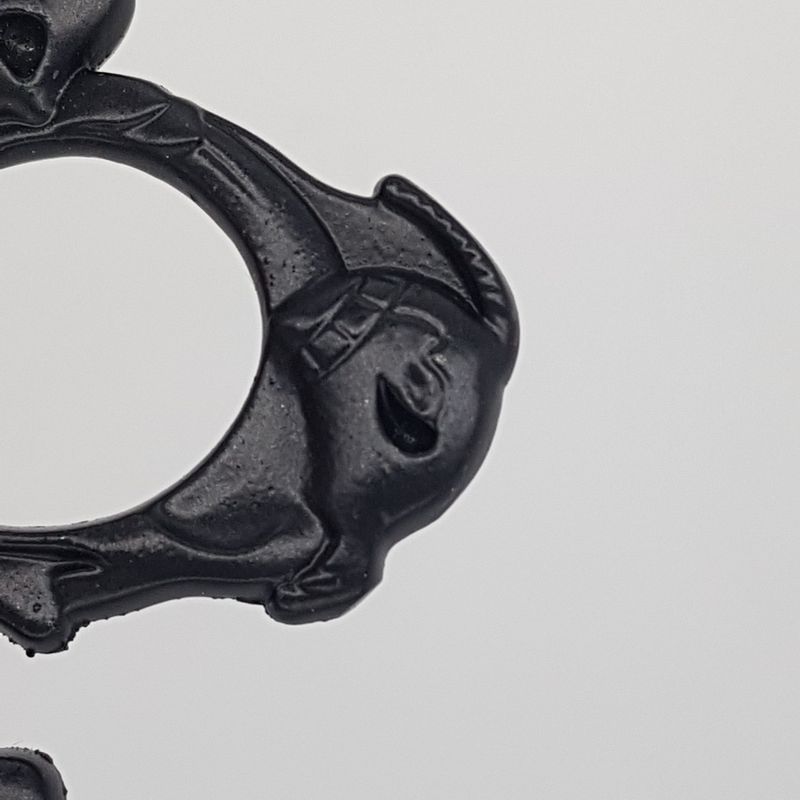 Sport si Outdoor - Sporturi de contact - Produse autoaparare - Pumnal tip box, rozeta autoaparare, 3 cap mort, 1 cm grosime, negru - Infinity.ro