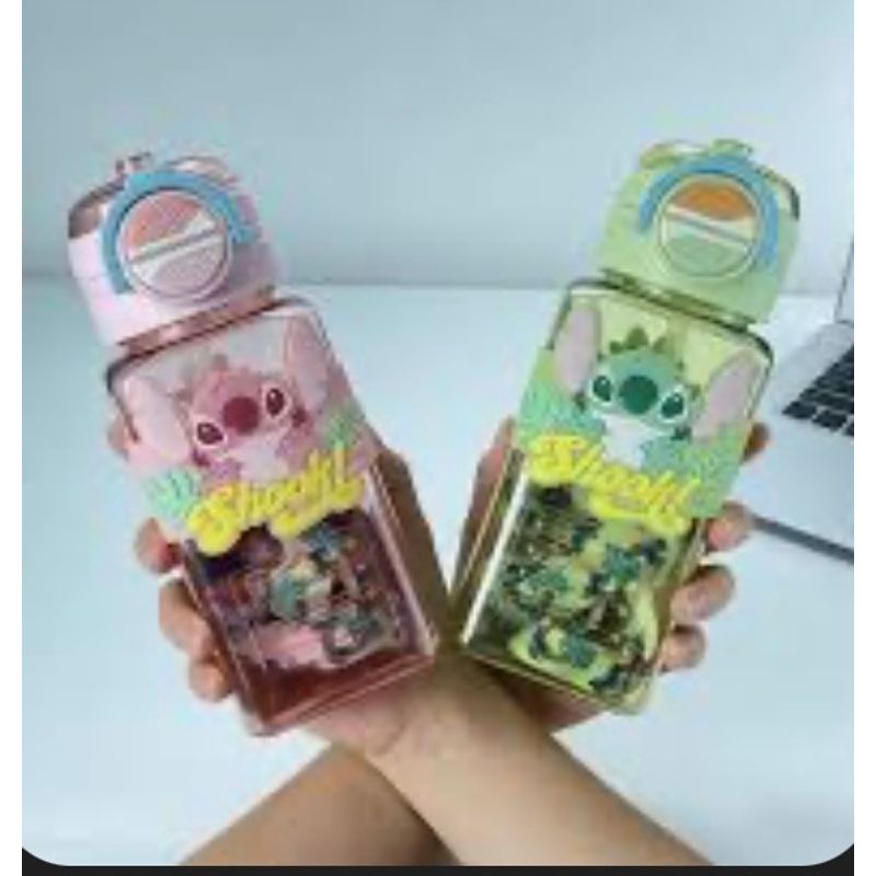 Casa si Gradina - Bucatarie si vesela - Cani si pahare - Sticle - Sticla Copii cu Capac Flip si Maner, Model de genul Stitch, Rosu, 750 ml - Infinity.ro