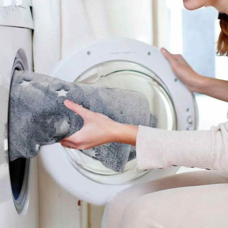 Casa si Gradina - Textile si covoare - Pături și cuverturi - Pături - Patura Pufoasa si Magica, Imprimeu Glow in the Dark, Unicorni, Roz Curcubeu, 185cm x 100cm - Infinity.ro