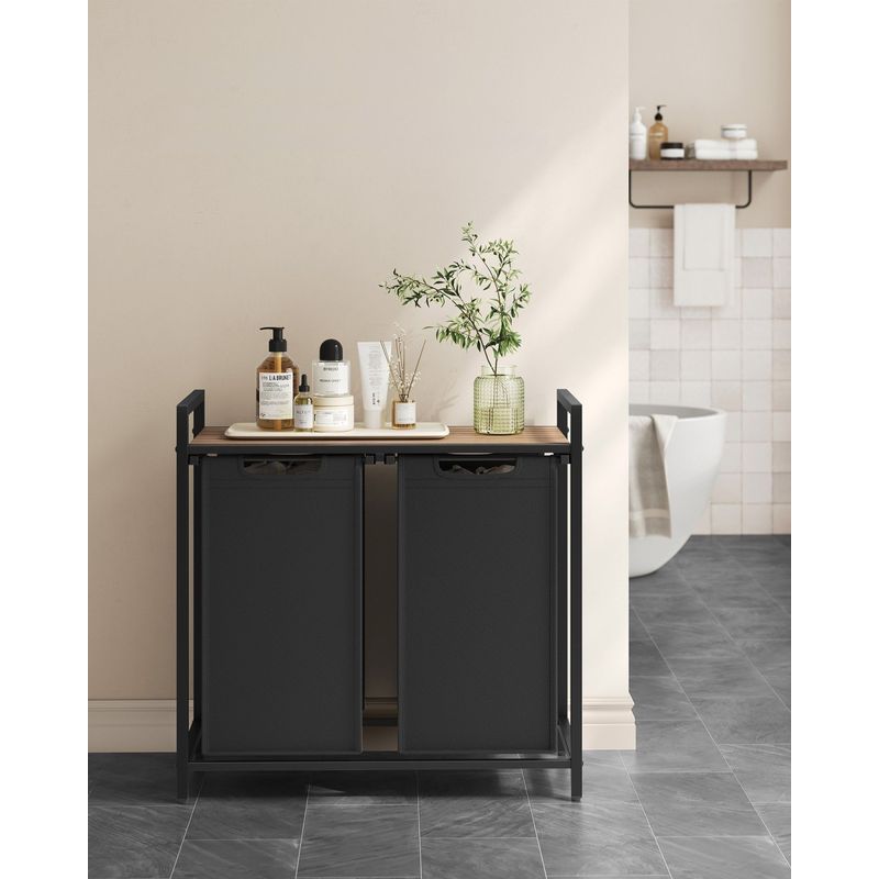 Market - Spalare si intretinere rufe - Uscatoare de rufe si accesorii - Cos de rufe, 2 compartimente, saci de rufe detasabili, raft, cadru metalic, 2x46L, 73x33x72 cm, maro si negru - Infinity.ro