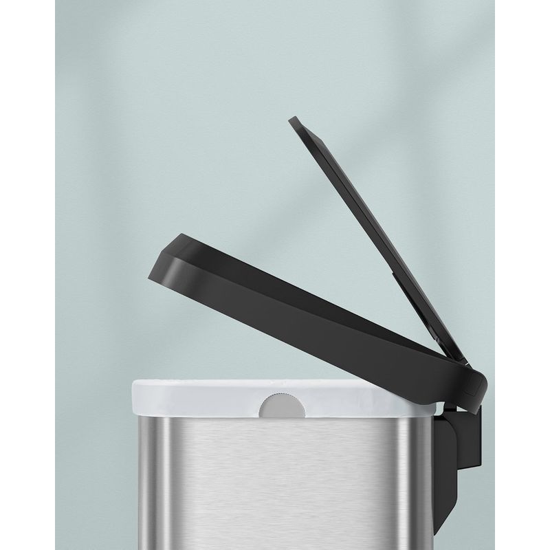 Casa si Gradina - Mobilier - Organizare si depozitare - Cosuri de gunoi - Cos de gunoi din inox, 68 L cu pedala, capac soft close, filtru de carbon pentru neutralizarea mirosurilor, argintiu - Infinity.ro