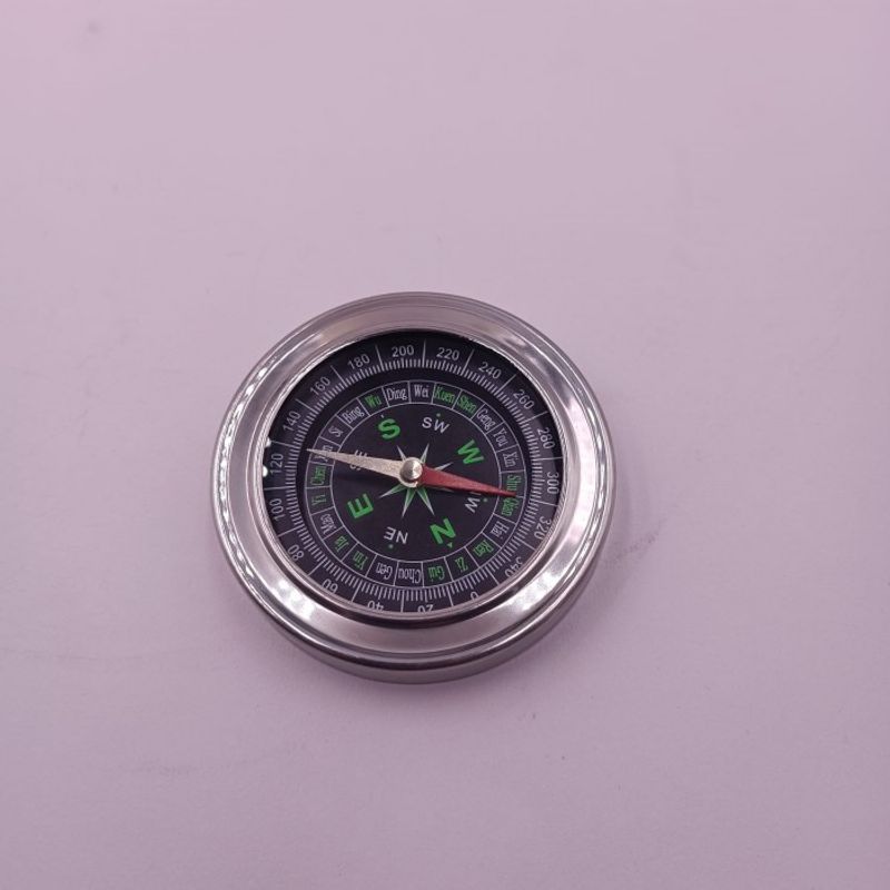 Sport si Outdoor - Camping - Accesorii camping si drumetii - Mini Busola de Buzunar, Drumetii, Camping, Aluminiu, 8 cm - Infinity.ro