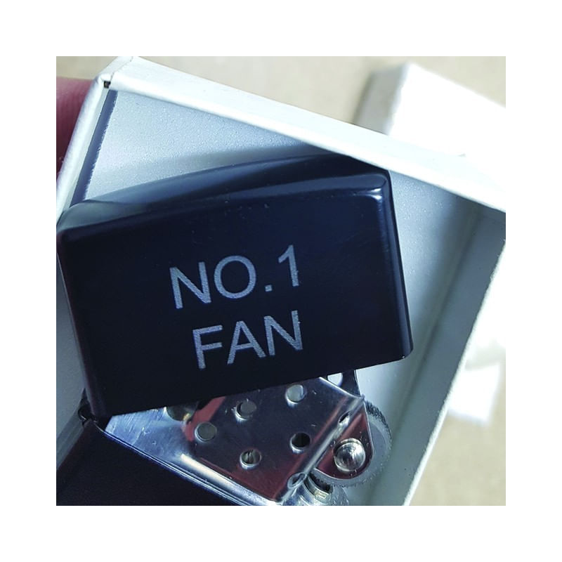 Market - Tutun si tigari - Articole si accesorii tutun - Bricheta Neagra Gravata No.1 FAN Craiova si Lichid Zippo - Infinity.ro