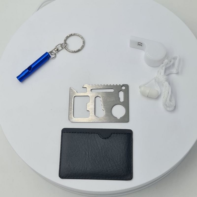 Sport si Outdoor - Accesorii si echipamente sportive - Sporturi extreme si supravietuire - Kituri supravietuire - Kit supravietuire, 4 in 1, card multifunctional, husa, 2 fluiere, gri - Infinity.ro