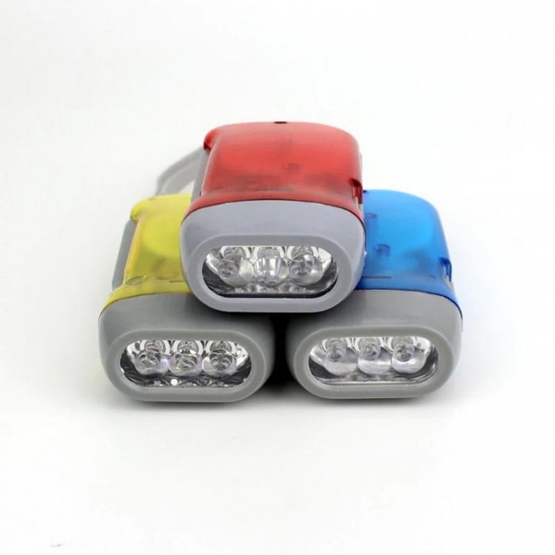 Sport si Outdoor - Camping - Articole solare camping - Lampi si lanterne camping - Lanterna Cu Dinam si Baterie, 3 Leduri, Incarcare Baterie Prin Apasare Maneta, Agatatoare, 10 x 5 cm - Infinity.ro