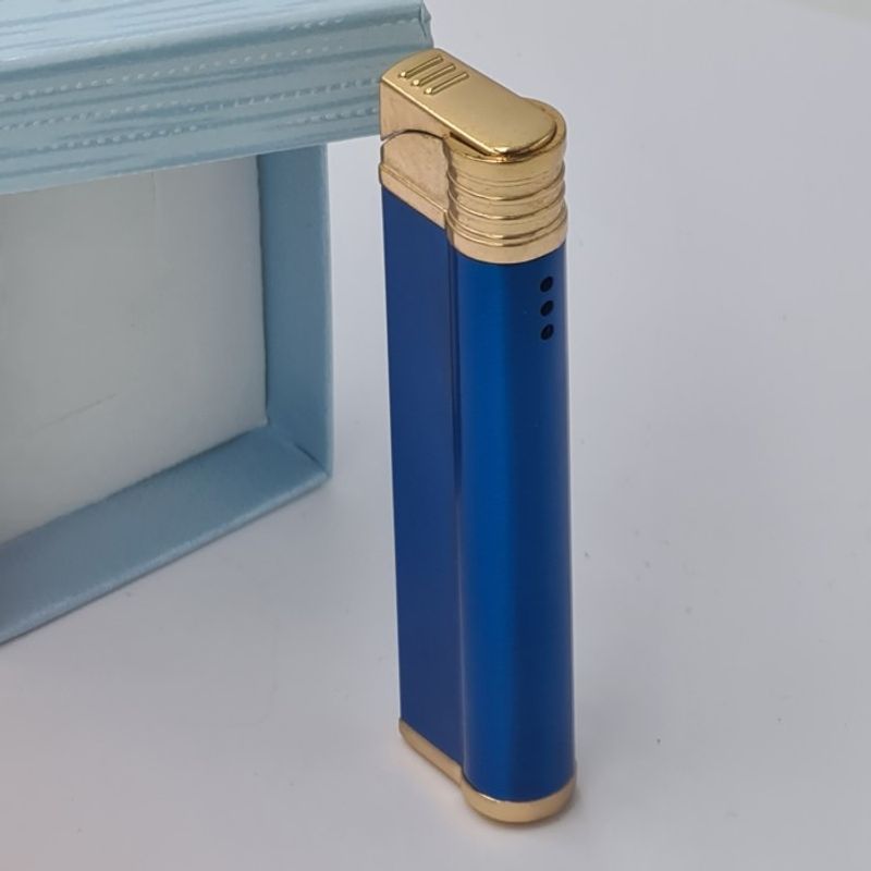 Market - Tutun si tigari - Articole si accesorii tutun - Bricheta Metalica cu Gaz, Antivant, Model Robotic Slim, Reincarcabila, Albastru, Cutie - Infinity.ro