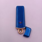 Market - Tutun si tigari - Articole si accesorii tutun - Bricheta Electronica cu Incarcare USB, Buton cu Lumina, 9 cm, Albastru - Infinity.ro
