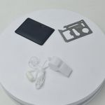 Sport si Outdoor - Accesorii si echipamente sportive - Sporturi extreme si supravietuire - Kituri supravietuire - Kit supravietuire, 3 in 1, card multifunctional, husa, fluier, gri - Infinity.ro