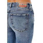 Fashion, accesorii si bijuterii - Femei - Imbracaminte femei - Pantaloni femei - Pantaloni scurti dama din denim Diesel DE-GINNY Albastru 26 US - Infinity.ro