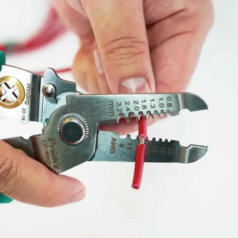 Casa si Gradina - Constructii - Scule de mana si unelte - Clesti si patenti - Cleste sertizat /dezizolat 190mm multifunctionala 6in1 CP-406S Pro`sKit - Infinity.ro