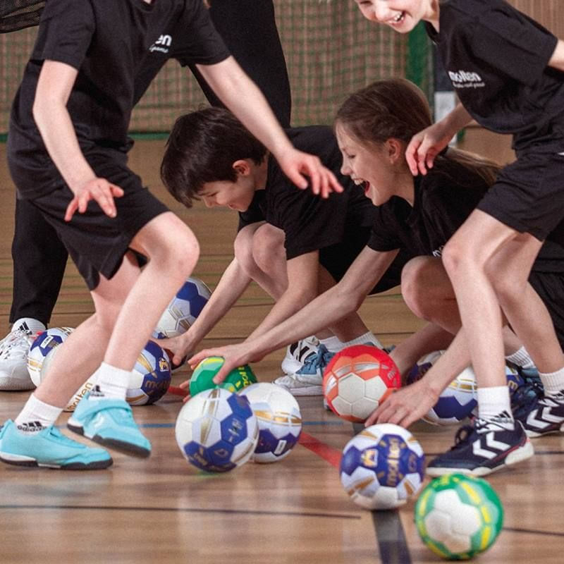 Sport si Outdoor - Sporturi de echipa - Handbal - Minge handbal Molten C7s squeezy, marime 00, metodologica, diametru Ø 140mm - Infinity.ro
