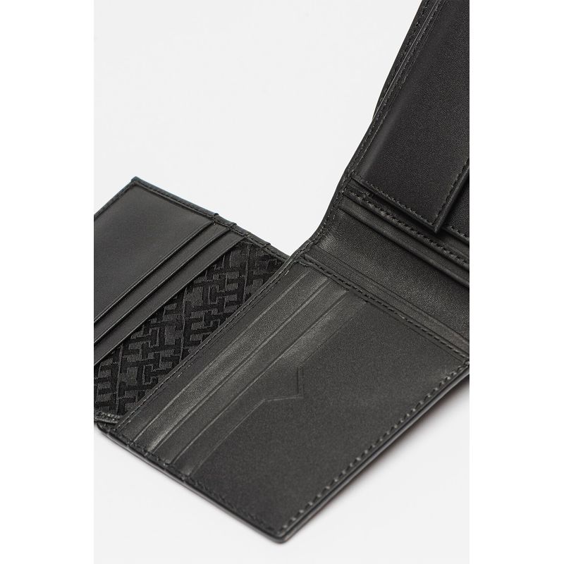 Fashion, accesorii si bijuterii - Barbati - Accesorii barbati - Portofele barbati - Portofel barbati Tommy Hilfiger AM0AM11846 Negru 10 x 11.5 x 2 cm - Infinity.ro