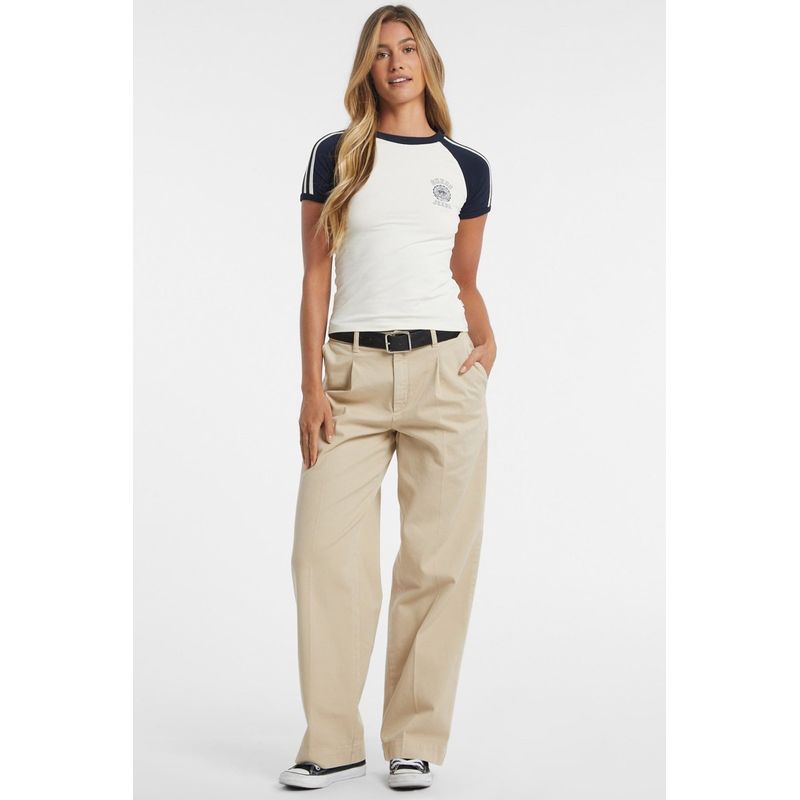 Fashion, accesorii si bijuterii - Femei - Imbracaminte femei - Tricouri si topuri femei - Tricou de dama Guess Jeans W4BI52 Alb S INTL - Infinity.ro