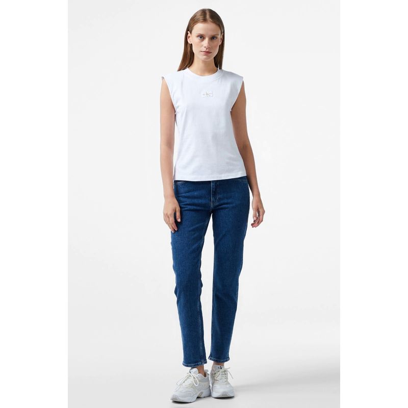 Fashion, accesorii si bijuterii - Femei - Imbracaminte femei - Tricouri si topuri femei - Tricou dama Calvin Klein Jeans J20J223560 XS INTL Alb - Infinity.ro