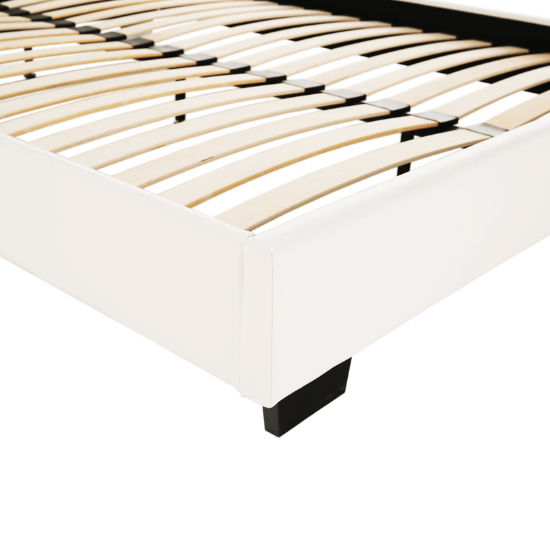 Casa si Gradina - Mobilier - Paturi si accesorii - Paturi - Pat matrimonial cu somiera, 160x200, piele eco alba, MIKEL - Infinity.ro