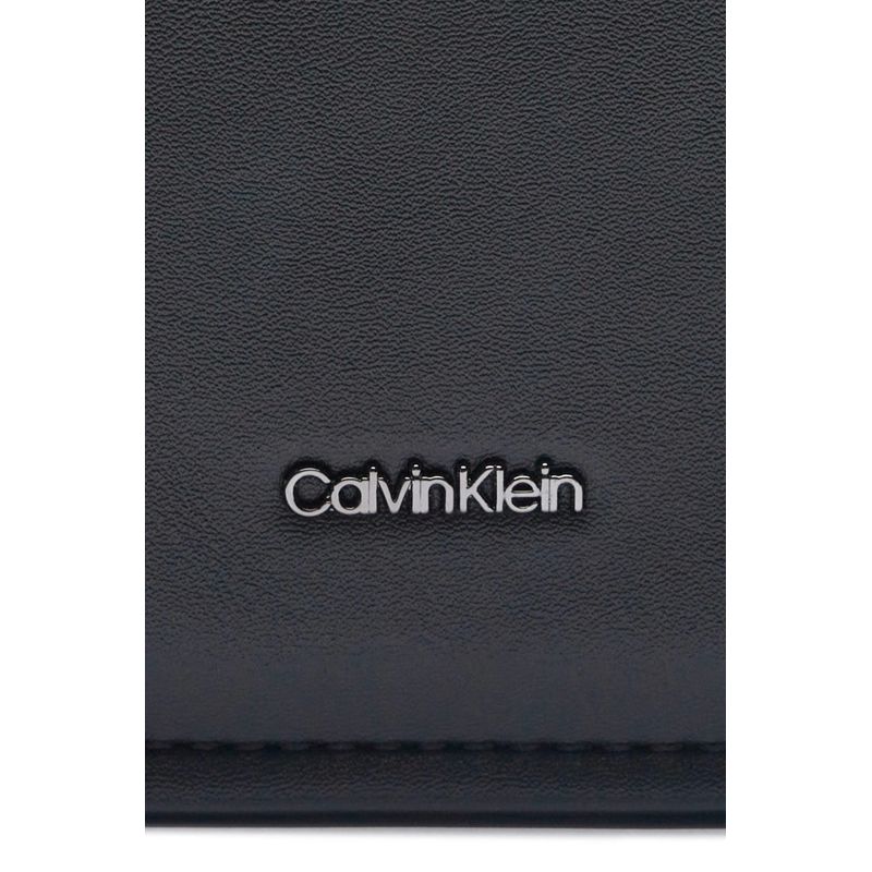 Fashion, accesorii si bijuterii - Femei - Accesorii femei - Genti si rucsacuri femei - Poseta dama Calvin Klein K60K612623 Negru 23  x  11  x  4 cm - Infinity.ro