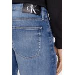 Fashion, accesorii si bijuterii - Barbati - Imbracaminte - Pantaloni barbati - Blugi barbati Calvin Klein Jeans J30J323685 W33-L32 US Albastru - Infinity.ro