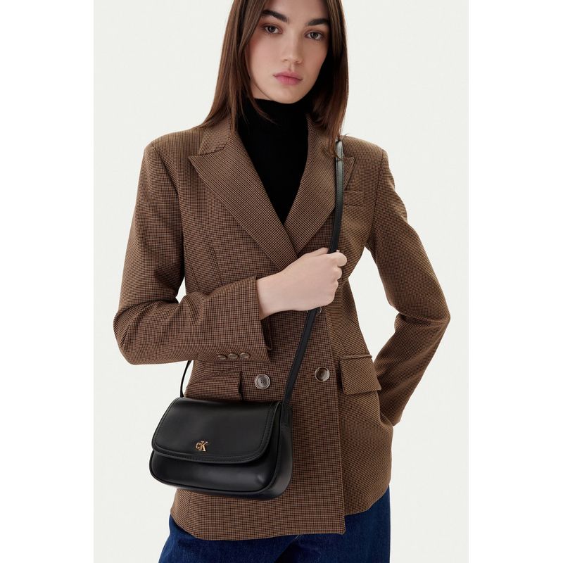 Fashion, accesorii si bijuterii - Femei - Accesorii femei - Genti si rucsacuri femei - Poseta dama Calvin Klein LV04F3421G Negru 22 x 14 x 5 cm - Infinity.ro