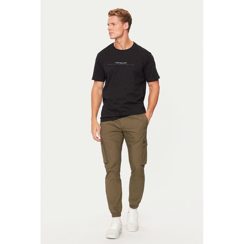 Fashion, accesorii si bijuterii - Barbati - Imbracaminte - Tricouri si bluze barbati - Tricou barbati Calvin Klein Jeans J30J327075 S INTL Negru - Infinity.ro