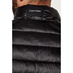 Sport si Outdoor - Echipament Sportiv - Imbracaminte sport - Veste sport - Vesta barbati Calvin Klein K10K108292 Negru L INTL - Infinity.ro