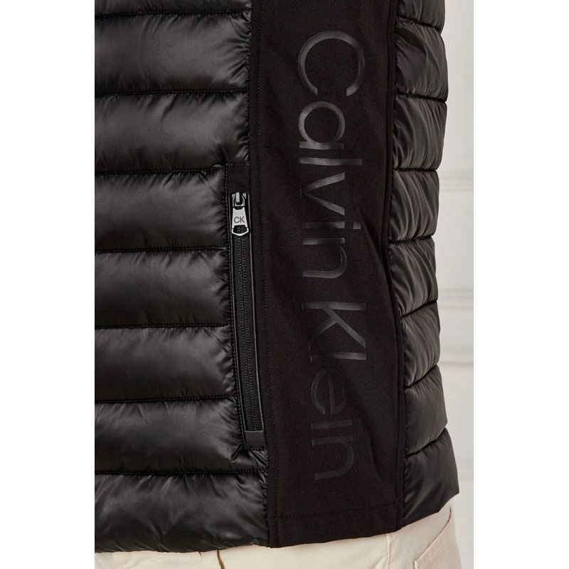 Sport si Outdoor - Echipament Sportiv - Imbracaminte sport - Veste sport - Vesta barbati Calvin Klein K10K108292 Negru L INTL - Infinity.ro