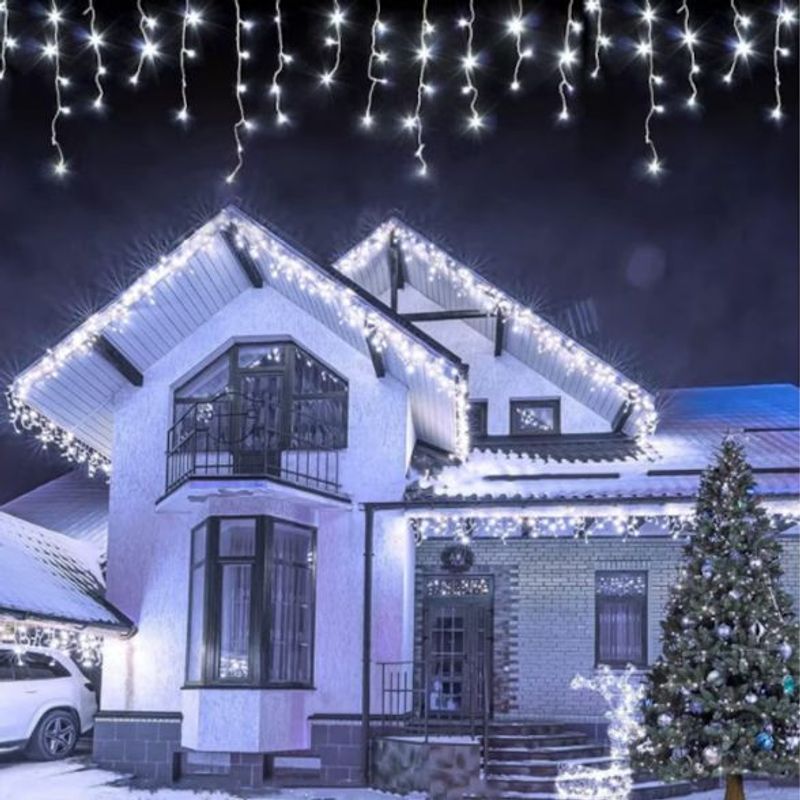 Casa si Gradina - Corpuri si surse de iluminat - Iluminat exterior - Instalatii luminoase exterior - Instalatie Craciun tip turturi/frunjuri inegali, 12m, 300 LED-uri, lumina alba rece, interconectabila, 220V - Infinity.ro