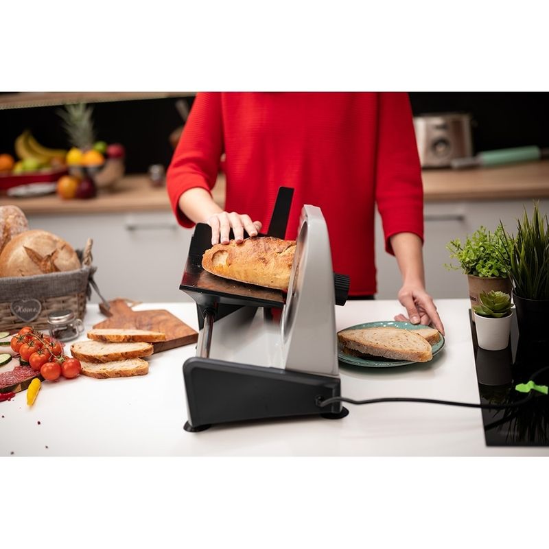 Electronice si Electrocasnice - Electrocasnice bucatarie - Mixere, tocatoare & roboti de bucatarie - Feliatoare - Feliator MYRIA MY4477, 150W, grosime feliere 0-15 mm, argintiu-negru - Infinity.ro